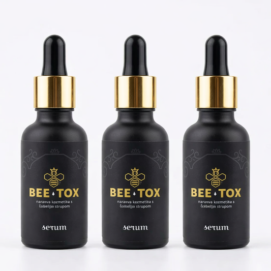 Set Risparmio: 3x Siero Viso Anti-Età al Veleno d'Api con Acido Ialuronico e Immortelle (3 x 50ml)
